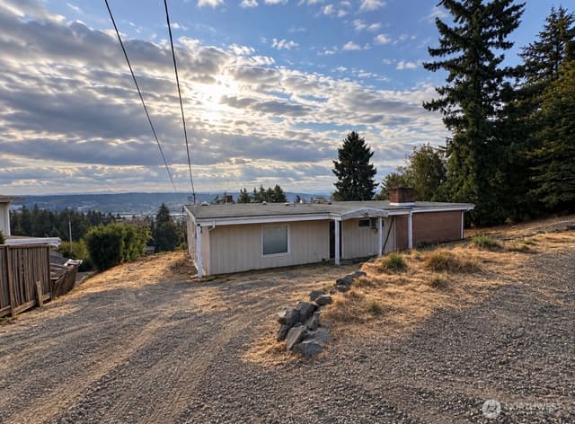 Property photo for 4525 127th Avenue E, Edgewood