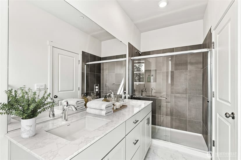 Property photo for 1216 Tacoma Court NE #1, Renton photo 13