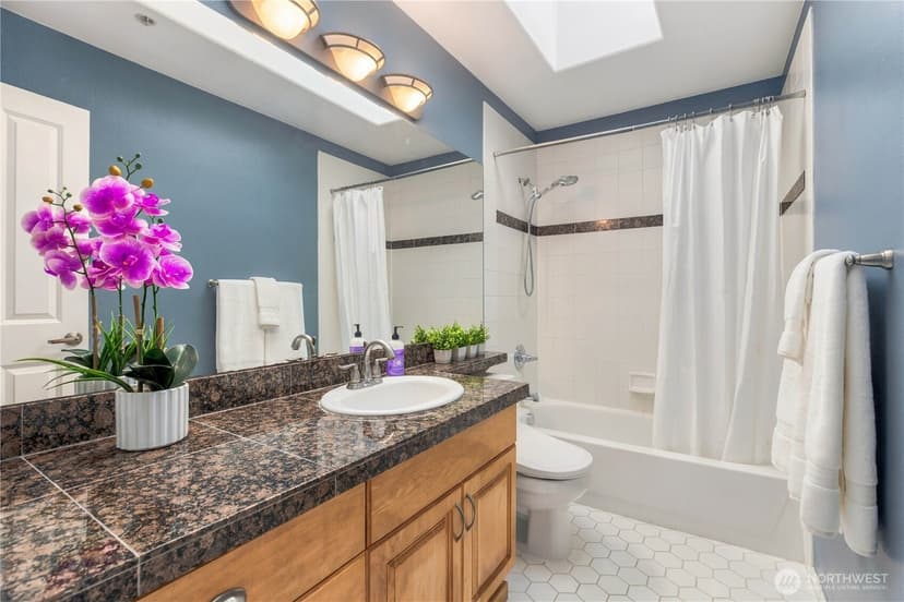 Property photo for 2433 NW 59th Street #301, Seattle photo 26