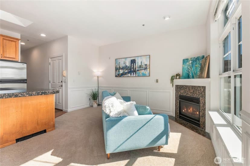 Property photo for 2433 NW 59th Street #301, Seattle photo 8