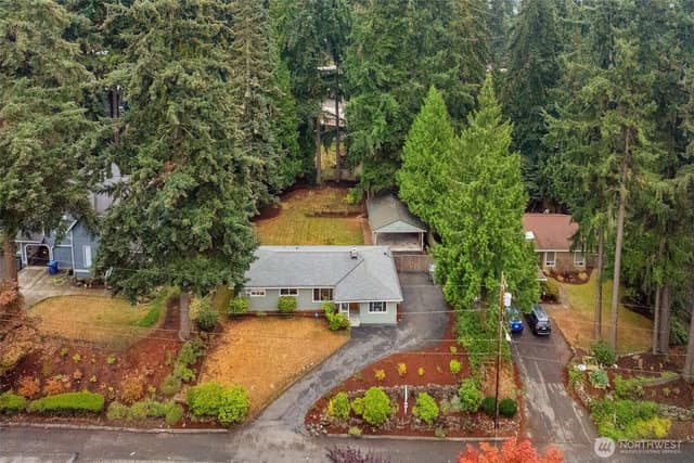Property photo for 24217 4th Place W, Bothell photo 3
