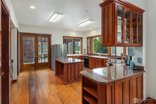 Property photo for 14405 SW POHL Road, Vashon photo 5