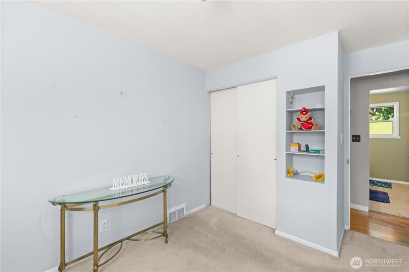 Property photo for 18521 36th Place NE, Lake Forest Park photo 22