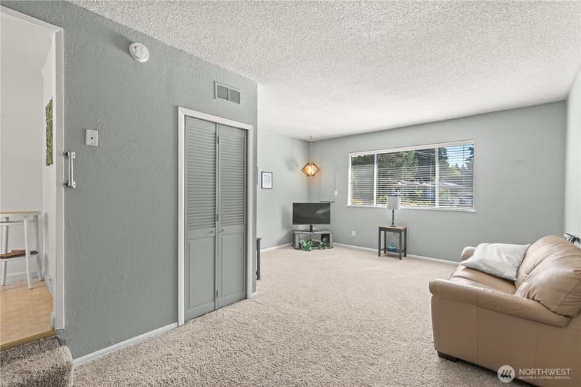 Property photo for 18521 36th Place NE, Lake Forest Park photo 25
