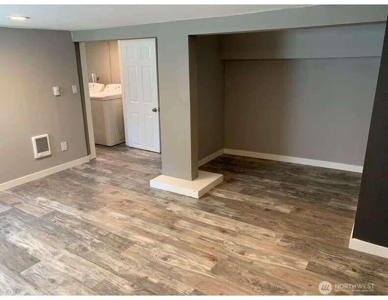 Property photo for 15433 22nd Avenue SW, Burien photo 30