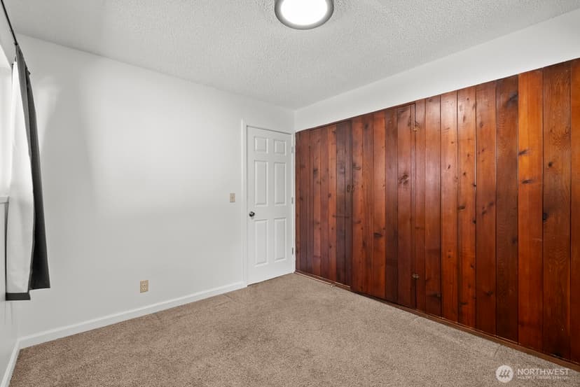 Property photo for 9701 Hipkins Road SW, Lakewood photo 16