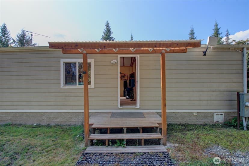 Property photo for 18025 Cedar Ponds Road, Monroe photo 4