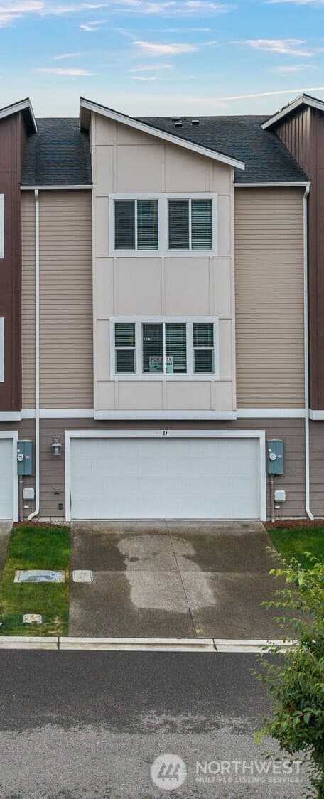 Property photo for 17537 110th Avenue E #D, Puyallup photo 3