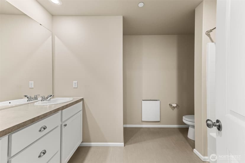 Property photo for 17537 110th Avenue E #D, Puyallup photo 16