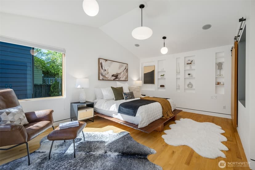 Property photo for 5623 NE 59th Street, Seattle photo 14