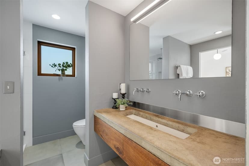 Property photo for 5623 NE 59th Street, Seattle photo 17