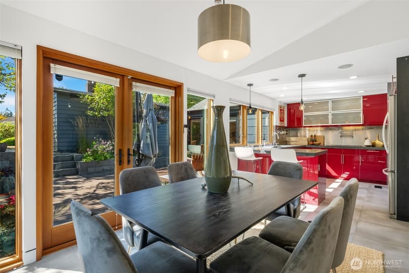 Property photo for 5623 NE 59th Street, Seattle photo 10