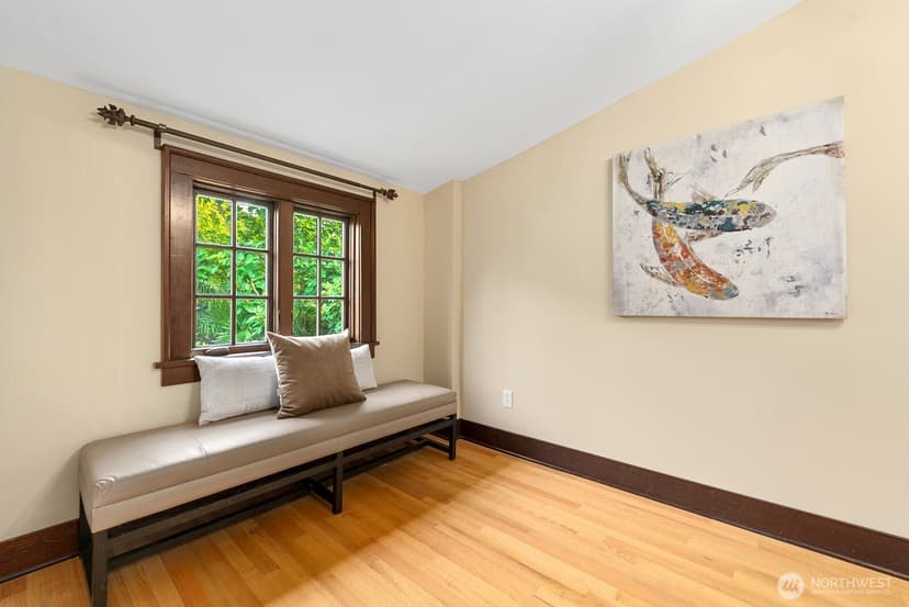 Property photo for 6238 25th Avenue NE, Seattle photo 14