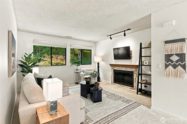 Property photo for 9918 NE 144th Lane #406, Kirkland