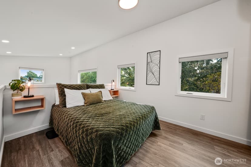 Property photo for 3105 SW Elmgrove Street, Seattle photo 9