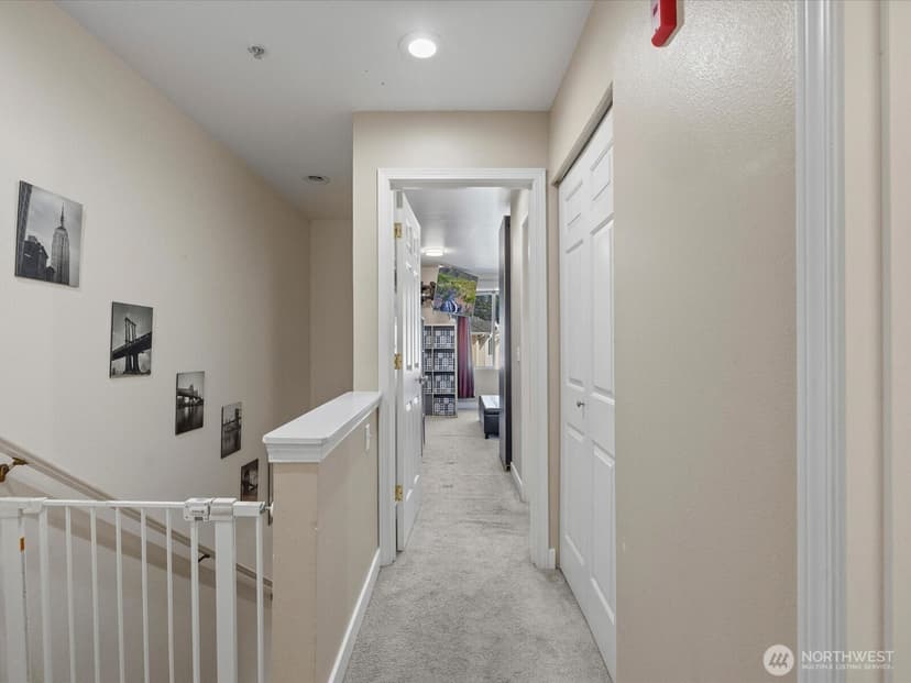 Property photo for 11925 NE 162 Lane NE, Bothell photo 25