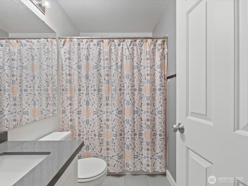 Property photo for 11925 NE 162 Lane NE, Bothell photo 22