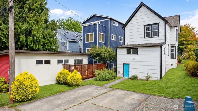 Property photo for 1921 44th Avenue SW, Seattle photo 30