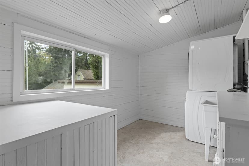 Property photo for 1921 44th Avenue SW, Seattle photo 23