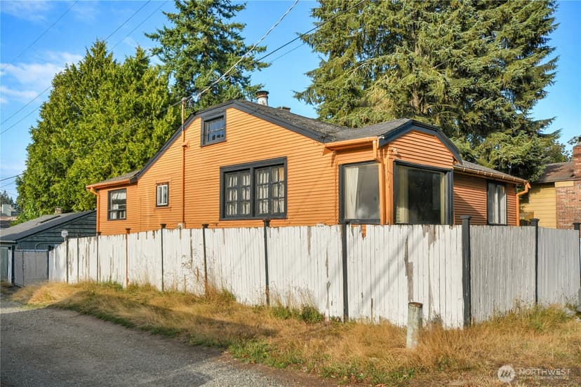 Property photo for 1216 N 103rd Street, Seattle photo 25