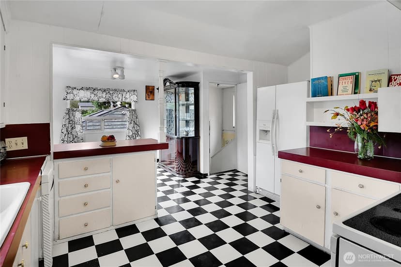 Property photo for 1216 N 103rd Street, Seattle photo 6