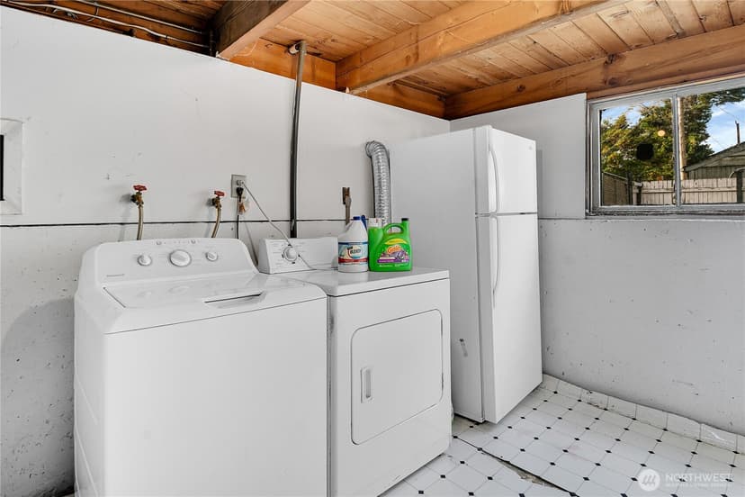 Property photo for 1216 N 103rd Street, Seattle photo 18