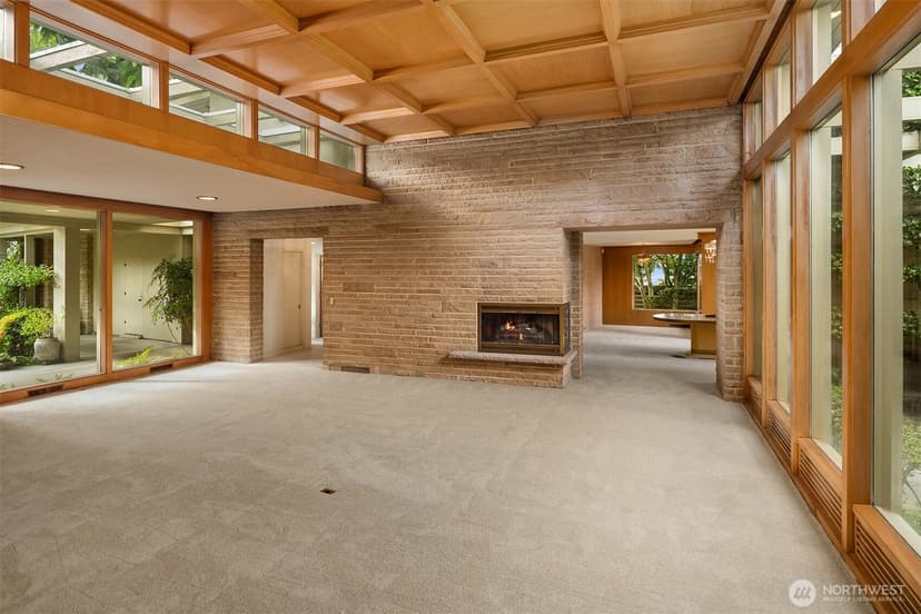 Property photo for 2222 Waverly Way E, Seattle photo 14
