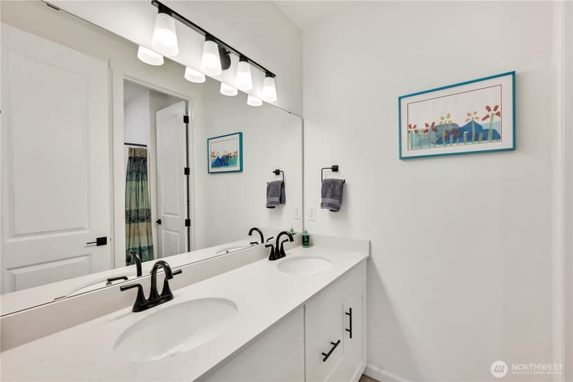 Property photo for 5961 Thornhill Avenue SW, Port Orchard photo 28
