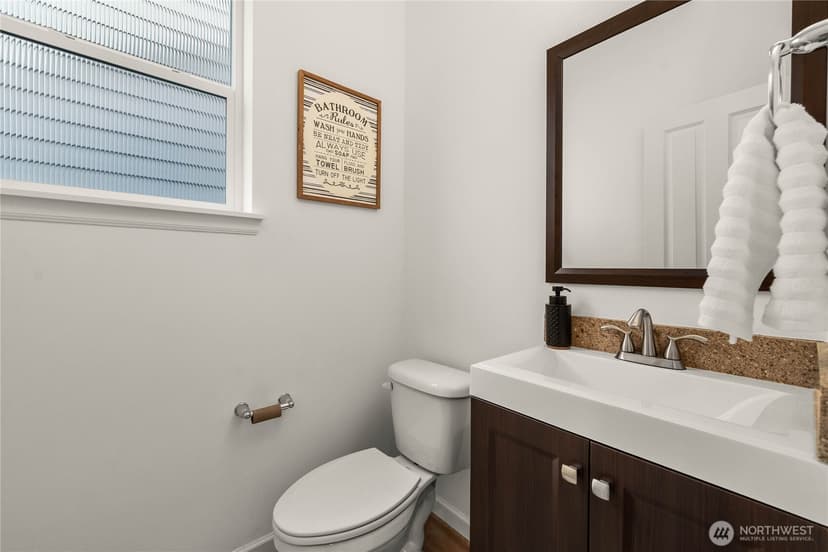 Property photo for 1713 98th Street SE, Lake Stevens photo 18