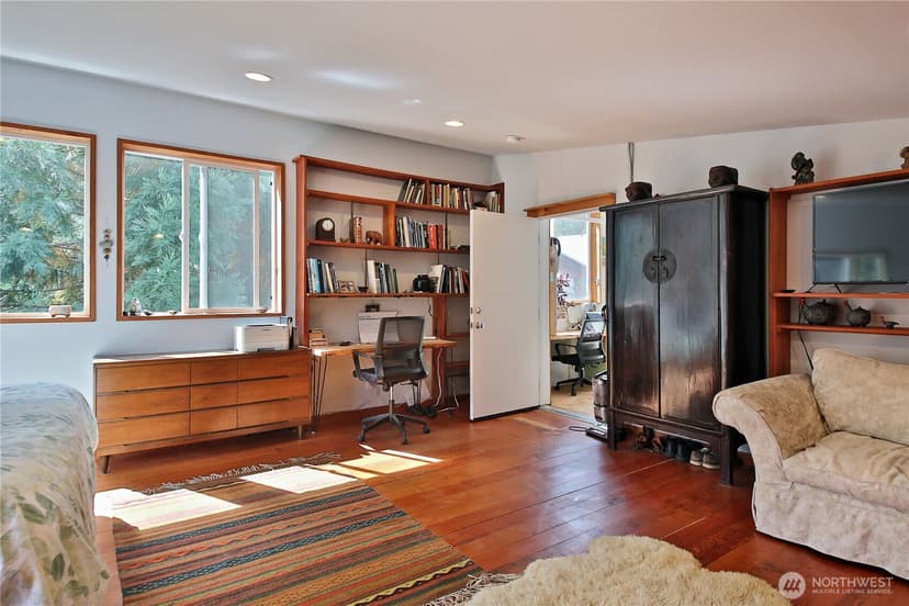 Property photo for 3230 Lake Leo Way, Langley photo 14