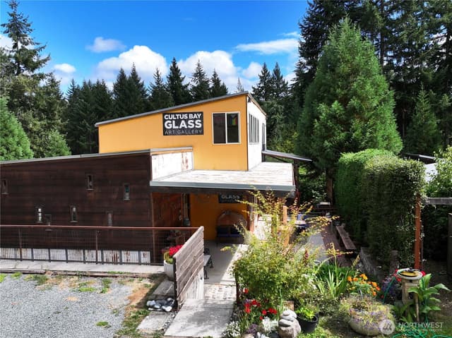 Property photo for 3230 Lake Leo Way, Langley photo 3