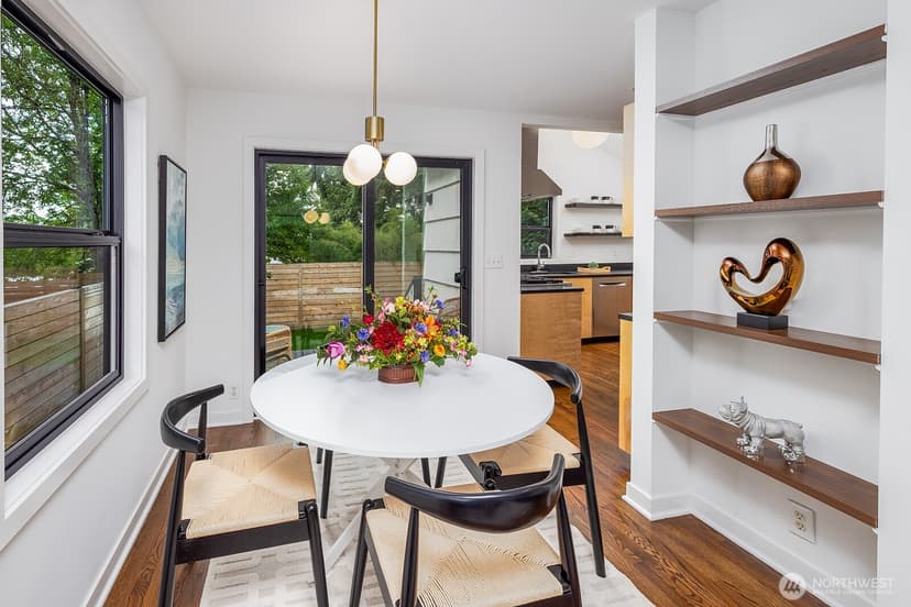 Property photo for 12054 20th Avenue NE, Seattle photo 6