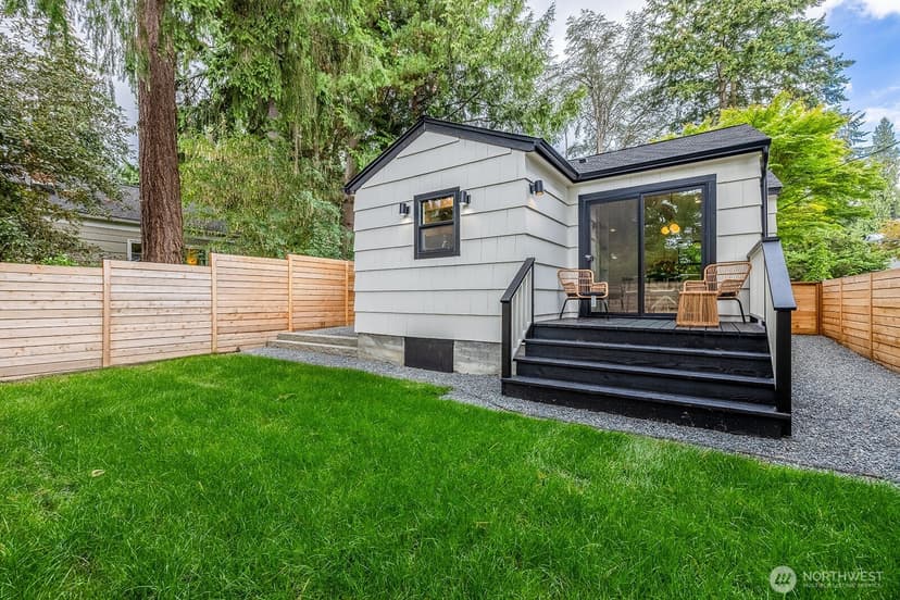 Property photo for 12054 20th Avenue NE, Seattle photo 20