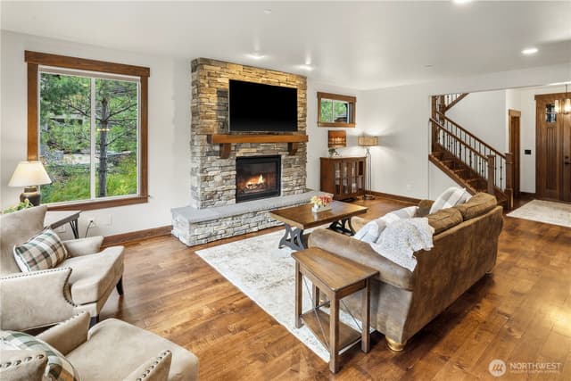 Property photo for 290 Black Nugget Lane, Cle Elum photo 4