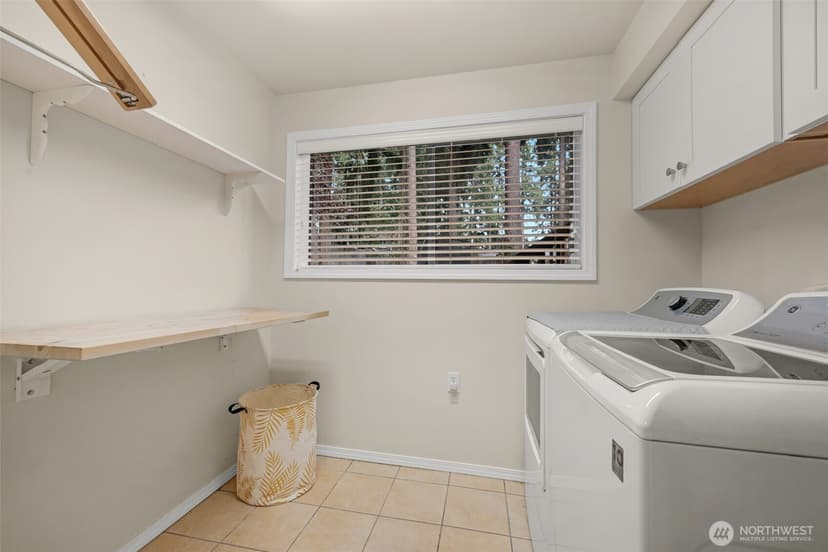 Property photo for 14015 60th Avenue W, Edmonds photo 26