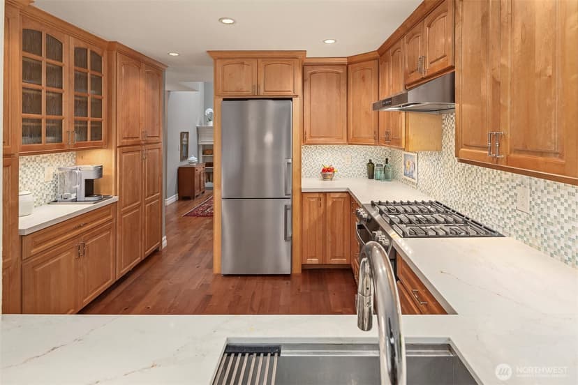 Property photo for 151 141st Place NE #110L, Bellevue photo 13
