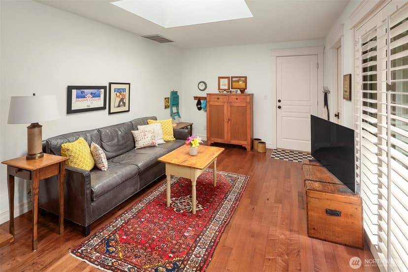 Property photo for 151 141st Place NE #110L, Bellevue photo 10