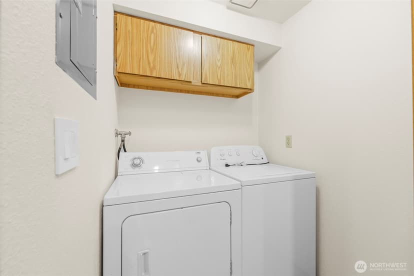 Property photo for 3322 I Street NE #E203, Auburn photo 16