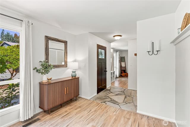 Property photo for 3601 Earl Avenue, Everett photo 4