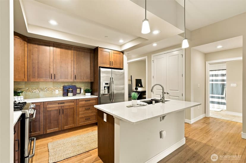 Property photo for 11801 Harbour Pointe Boulevard #204, Mukilteo photo 10