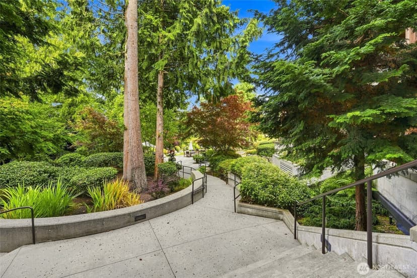 Property photo for 11801 Harbour Pointe Boulevard #204, Mukilteo photo 31