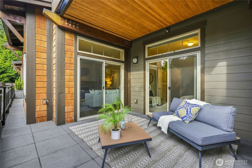Property photo for 11801 Harbour Pointe Boulevard #204, Mukilteo photo 17
