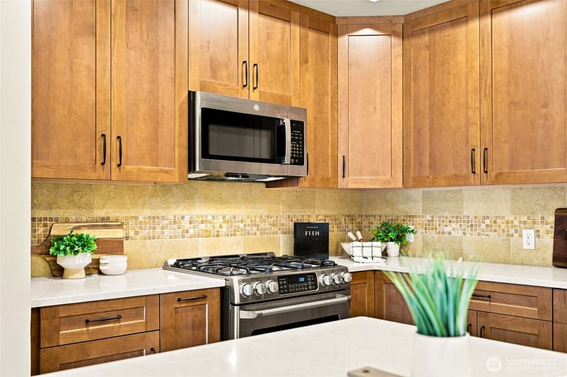 Property photo for 11801 Harbour Pointe Boulevard #204, Mukilteo photo 9