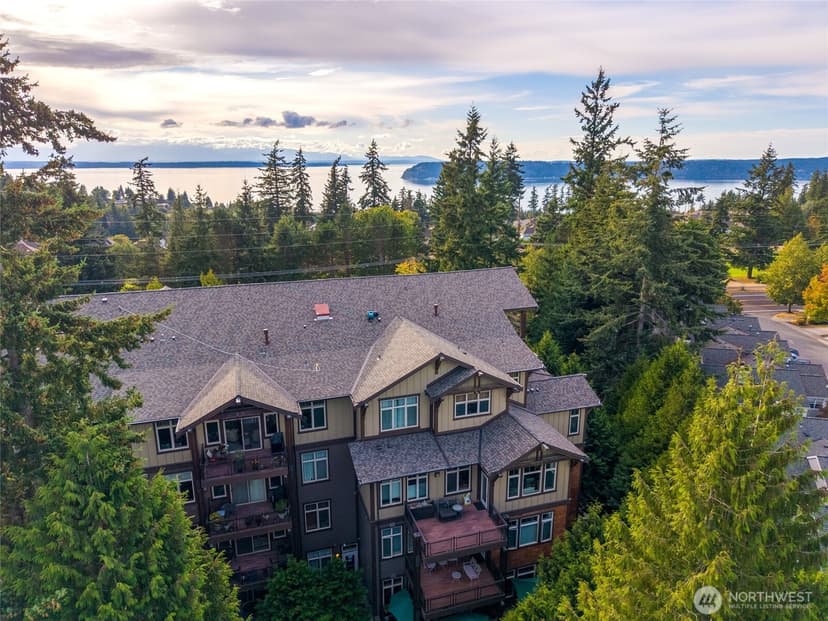 Property photo for 11801 Harbour Pointe Boulevard #204, Mukilteo photo 36