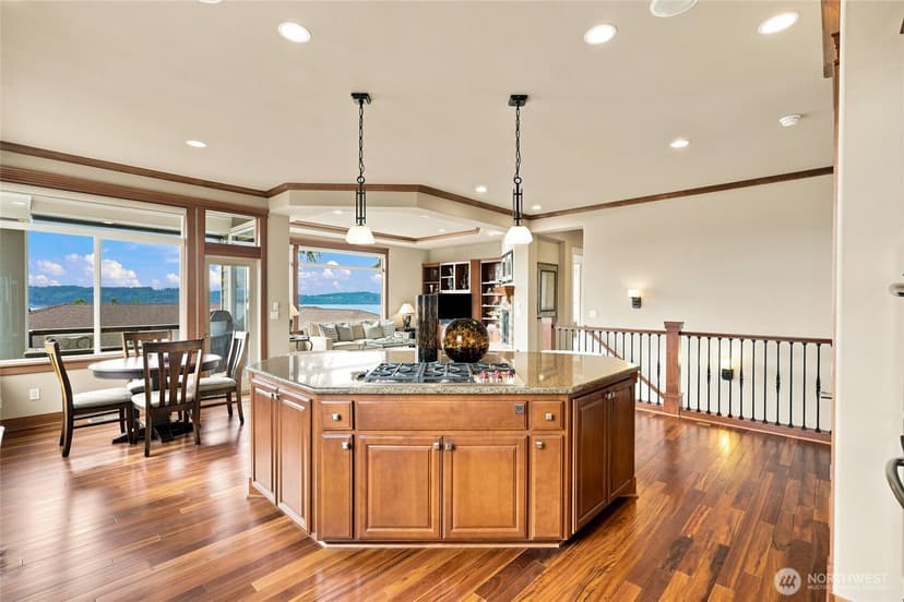 Property photo for 6664 Waterton Circle, Mukilteo photo 9