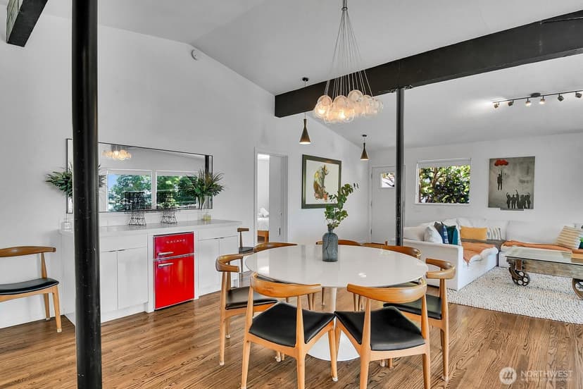 Property photo for 1115 8th Avenue W, Seattle photo 6