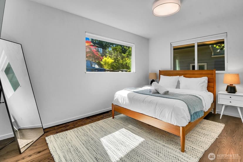 Property photo for 1115 8th Avenue W, Seattle photo 12