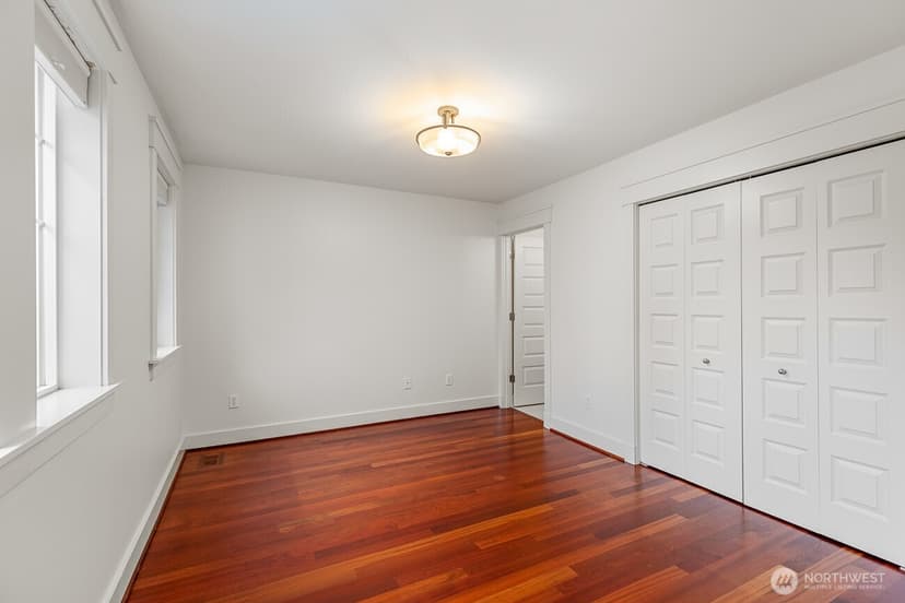 Property photo for 11416 99th Place NE #3, Kirkland photo 14