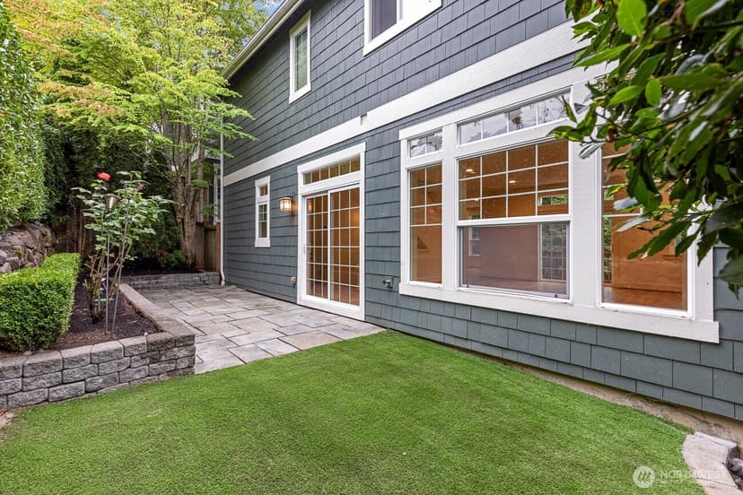 Property photo for 11416 99th Place NE #3, Kirkland photo 18