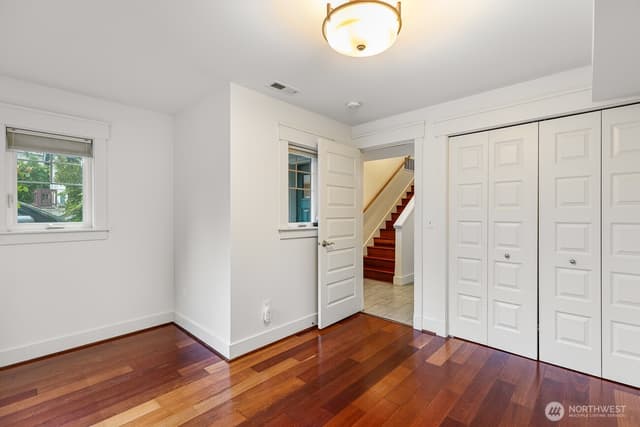 Property photo for 11416 99th Place NE #3, Kirkland photo 3
